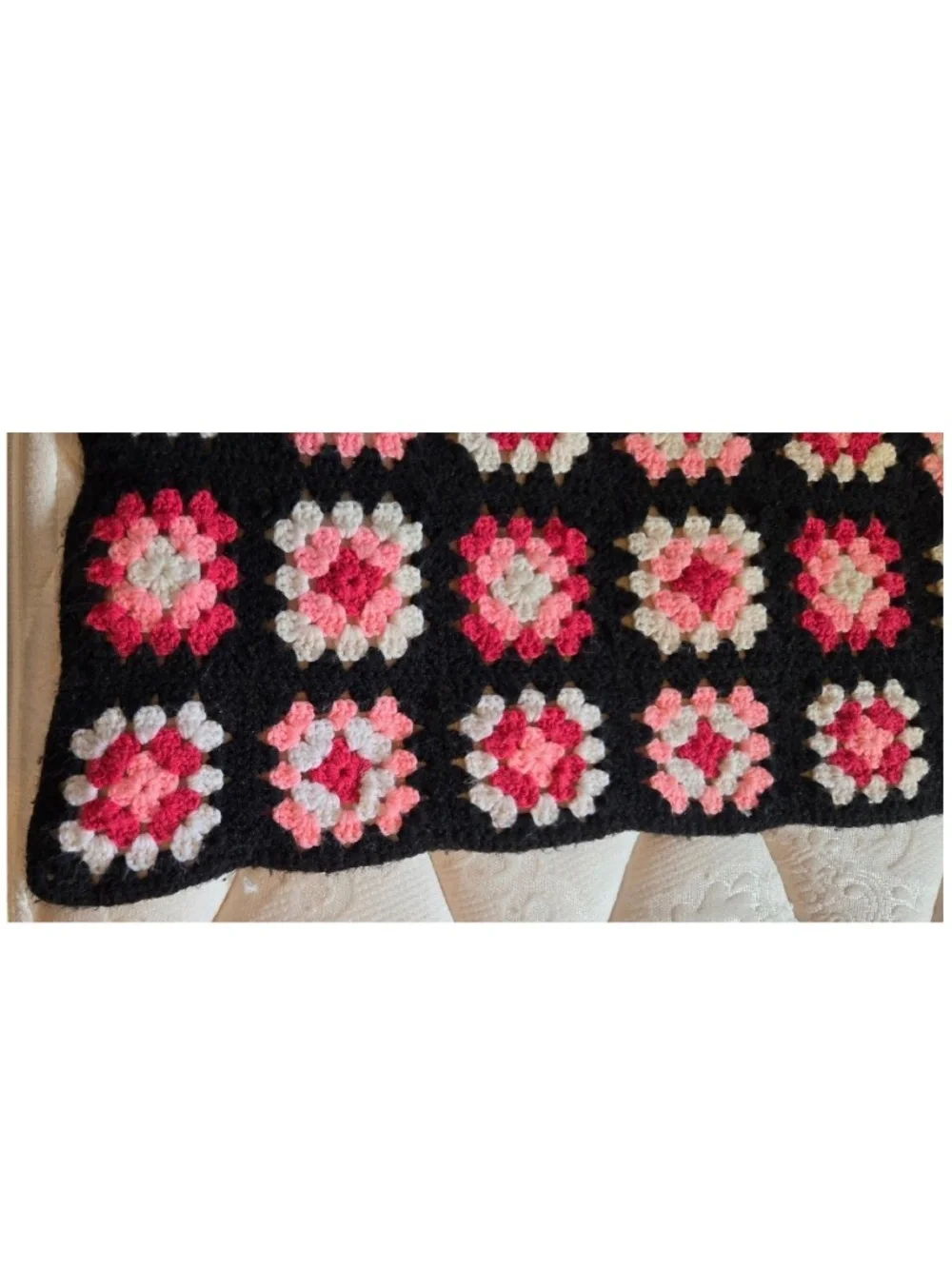 Vintage 80s Blanket Queen Hand Crocheted Black Pink White Granny Square Home VTG